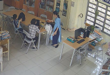 Let's watch the teacher dipping shoeplay in her office 34