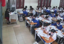 The new middle school teacher great dipping and shoeplay 12