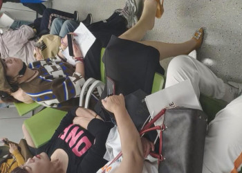 The lady in yellow heels great dangling shoeplay