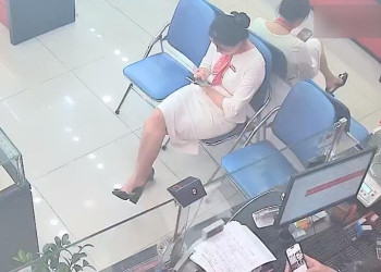 Why isn't she wearing stockings 3?