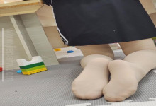 The young mama's sexy nylon sole 3