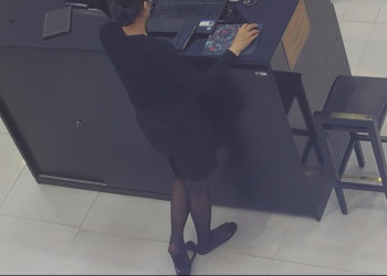 The jewelry store hostess in black nylon show us her cute feet! 288