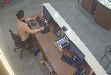 Ok great the jewelry store hostess are in black nylon now 11!