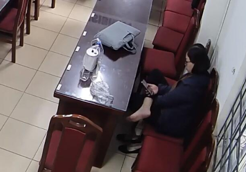 The teacher dangling and shoeplay after class in her office 56