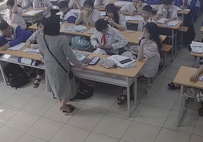 The new teacher shoeplay queen is here 15