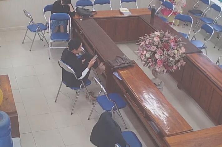 The teacher dipping and shoeplay after class in her office 28