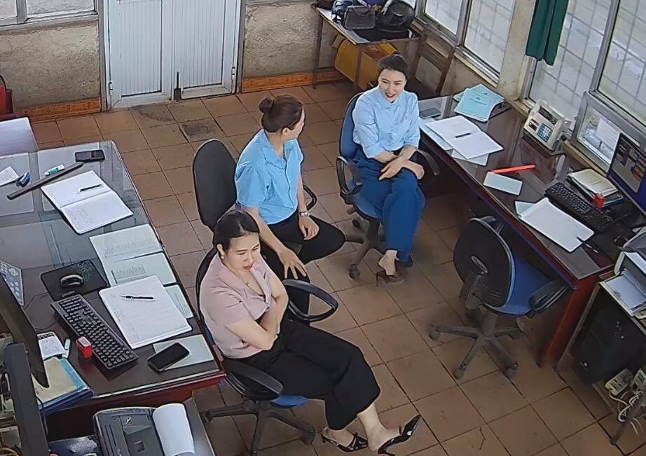 The office lady in blue uniform great dangling shoeplay in office 12
