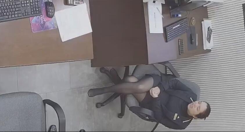 Get more closer to her dangling shoeplay feet 18